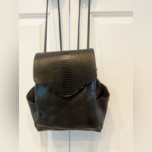 Oliveve Dottie Black Snakeskin Leather Convertible Mini Backpack Never Used
